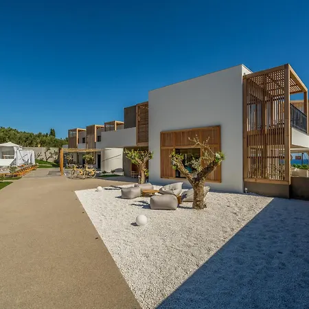 Zante Maris - Adults Only