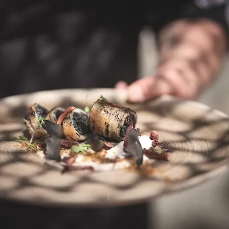 Zante Maris - Adults Only