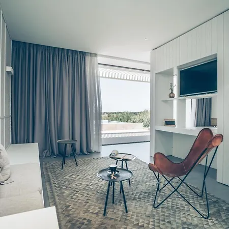 Zante Maris - Adults Only